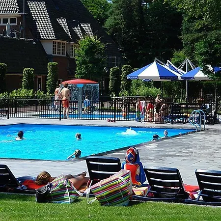 Sl Deluxe 5 Personen Resort *